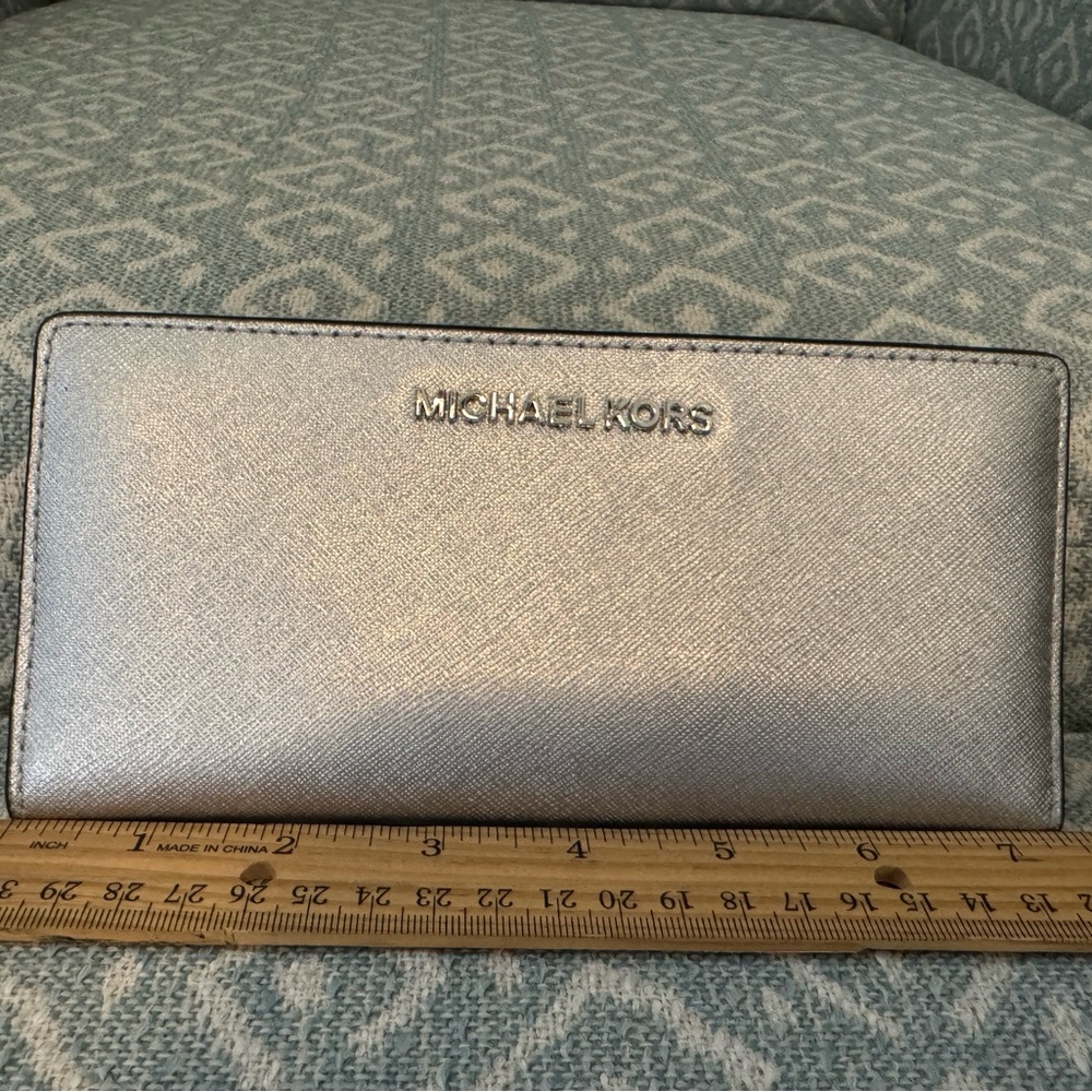 Michael Kors wallet